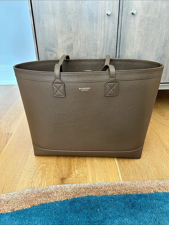 Burberry Handbags - Burberry Plaid Lined Leather Tote in Brown